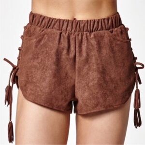 Kendall and Kylie Brown Faux Suede Shorts Size Large